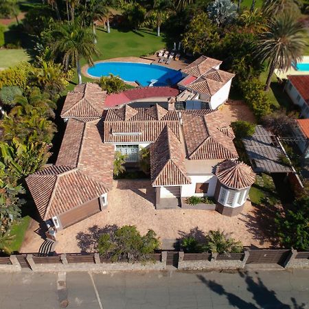 Maspalomas Golfside Luxury Villa ซานบาร์โตโลเม ภายนอก รูปภาพ
